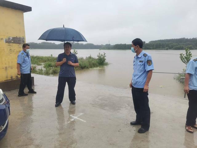 防汛常規物資|消防滅火裝備|消防救援裝備|水域救援救生|應急照明設備|防汛與應急包|水泵發電機類|救生救援儀器