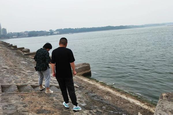 防汛常規(guī)物資|消防滅火裝備|消防救援裝備|水域救援救生|應(yīng)急照明設(shè)備|防汛與應(yīng)急包|水泵發(fā)電機類|救生救援儀器