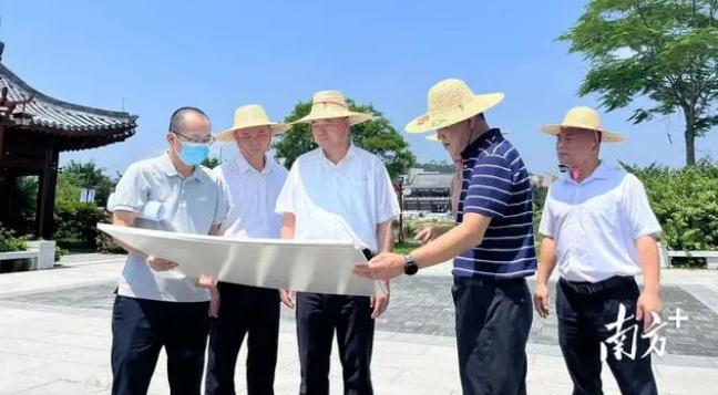 陳哲江:要把安全度汛擺在第一要位,全力保障群眾生命財產(chǎn)安全